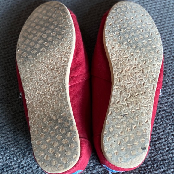 Tom’s - Picture 2 of 3